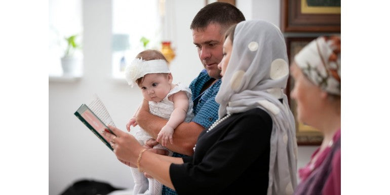 Cum  alegem cadoul potrivit pentru nasii de botez