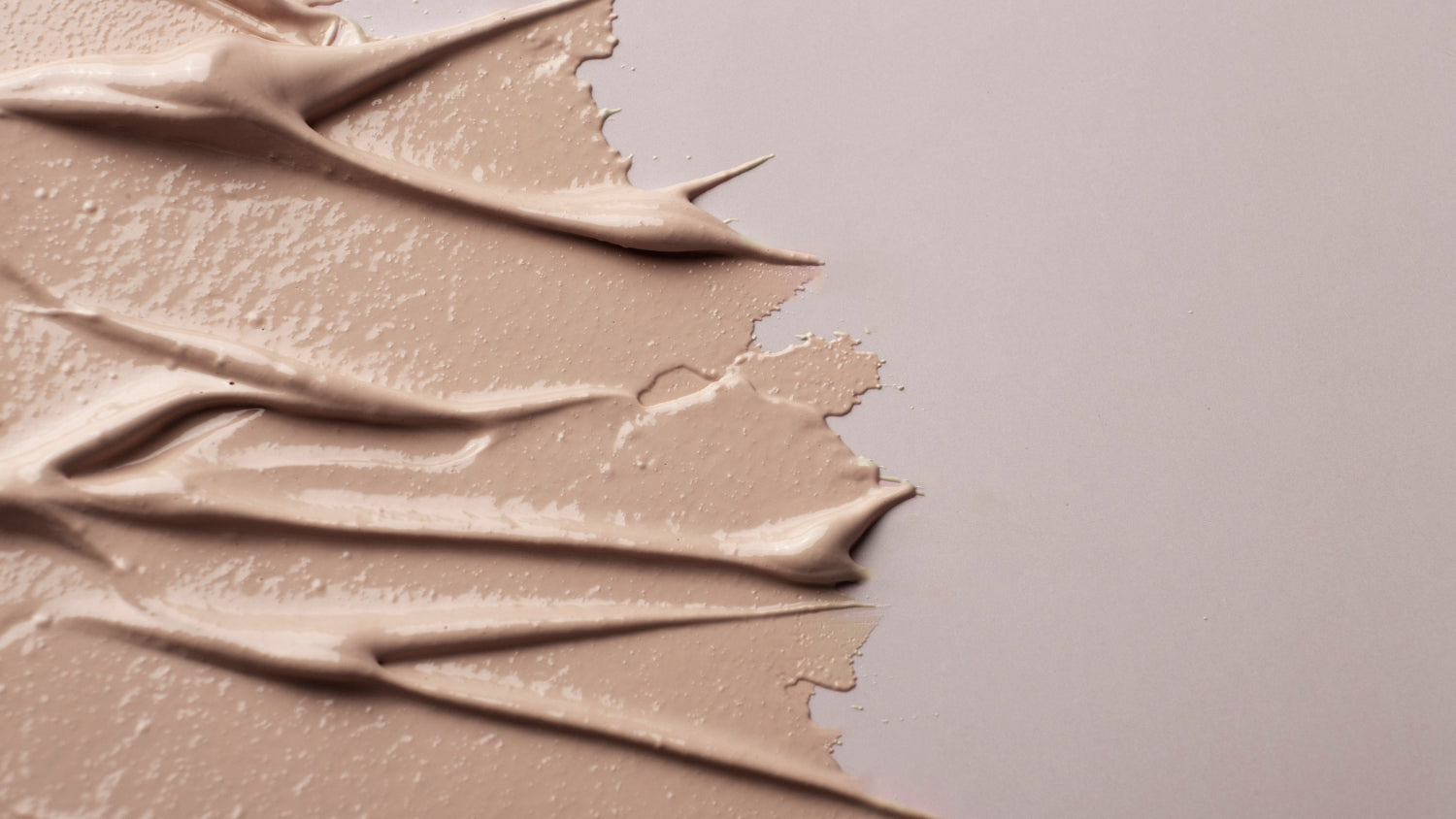 Idei de amenajare interioara cu noua culoare a anului 2025, Mocha Mousse  