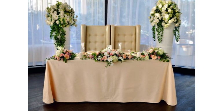 Ce se poarta in materie de aranjamente florale pentru nunta?