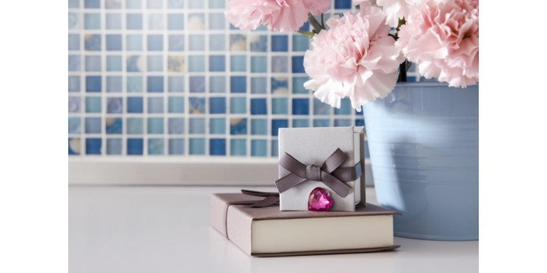 Cadouri 8 Martie pentru femeile din viata ta. Idei inspirate si cadouri reusite