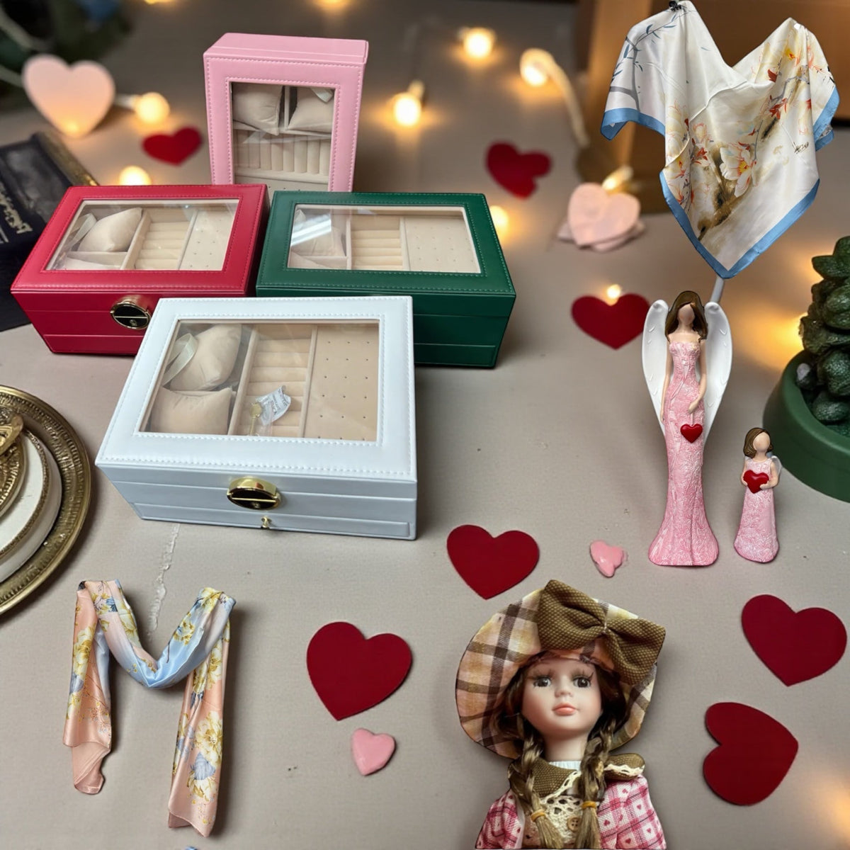 Cadouri 1 martie si 8 martie