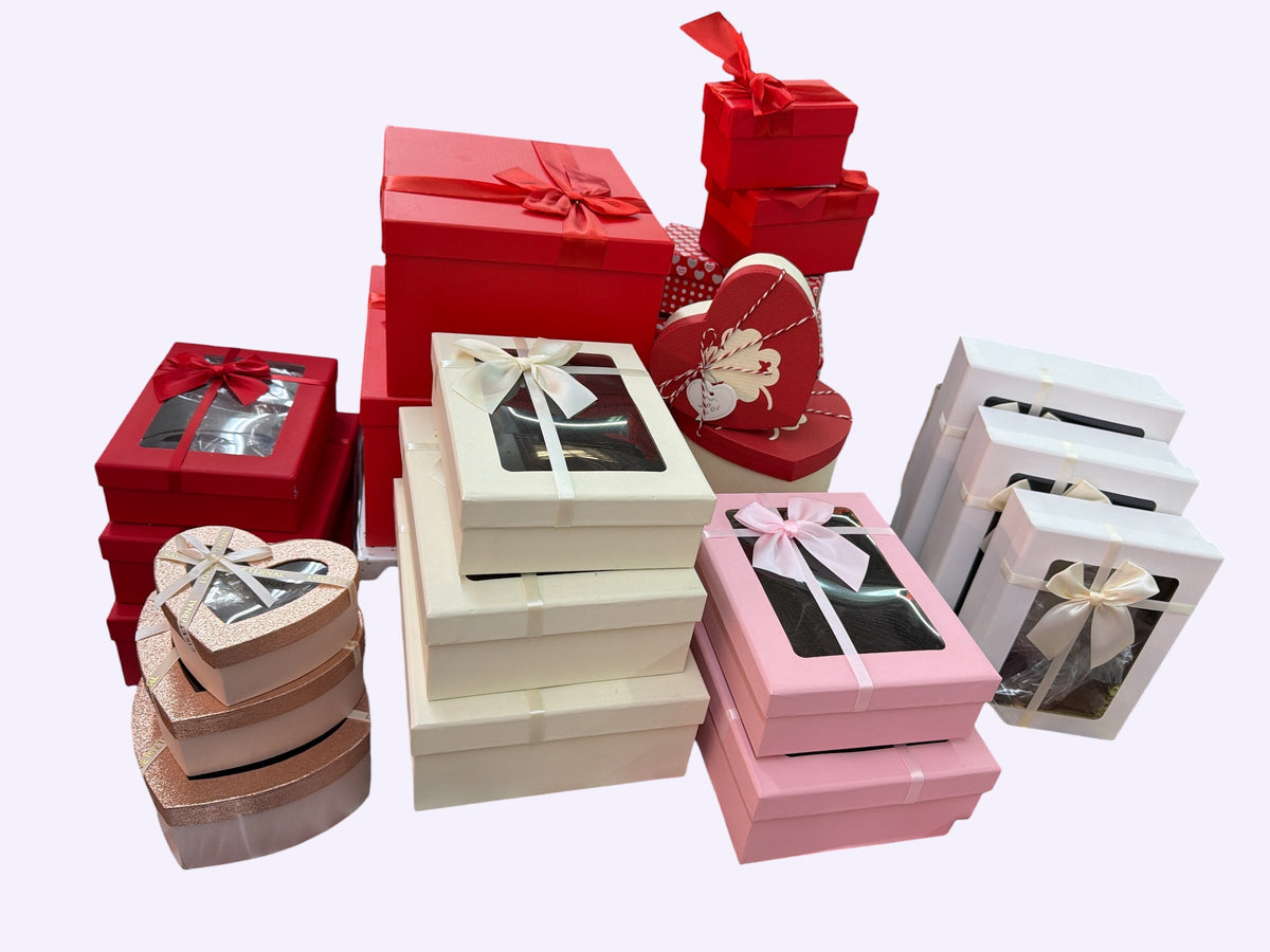 Cutii pentru cadouri si cutii acetofan