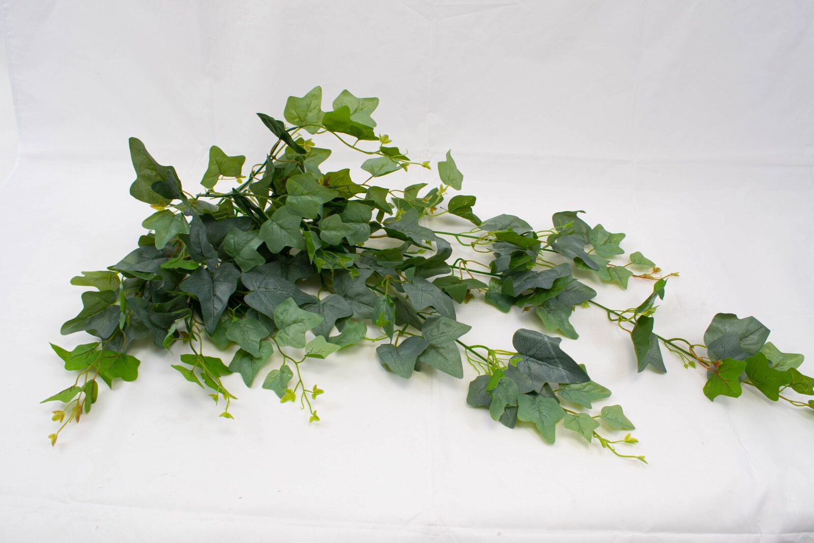 flori-artificiale-buchet-iedera-mare-brumata