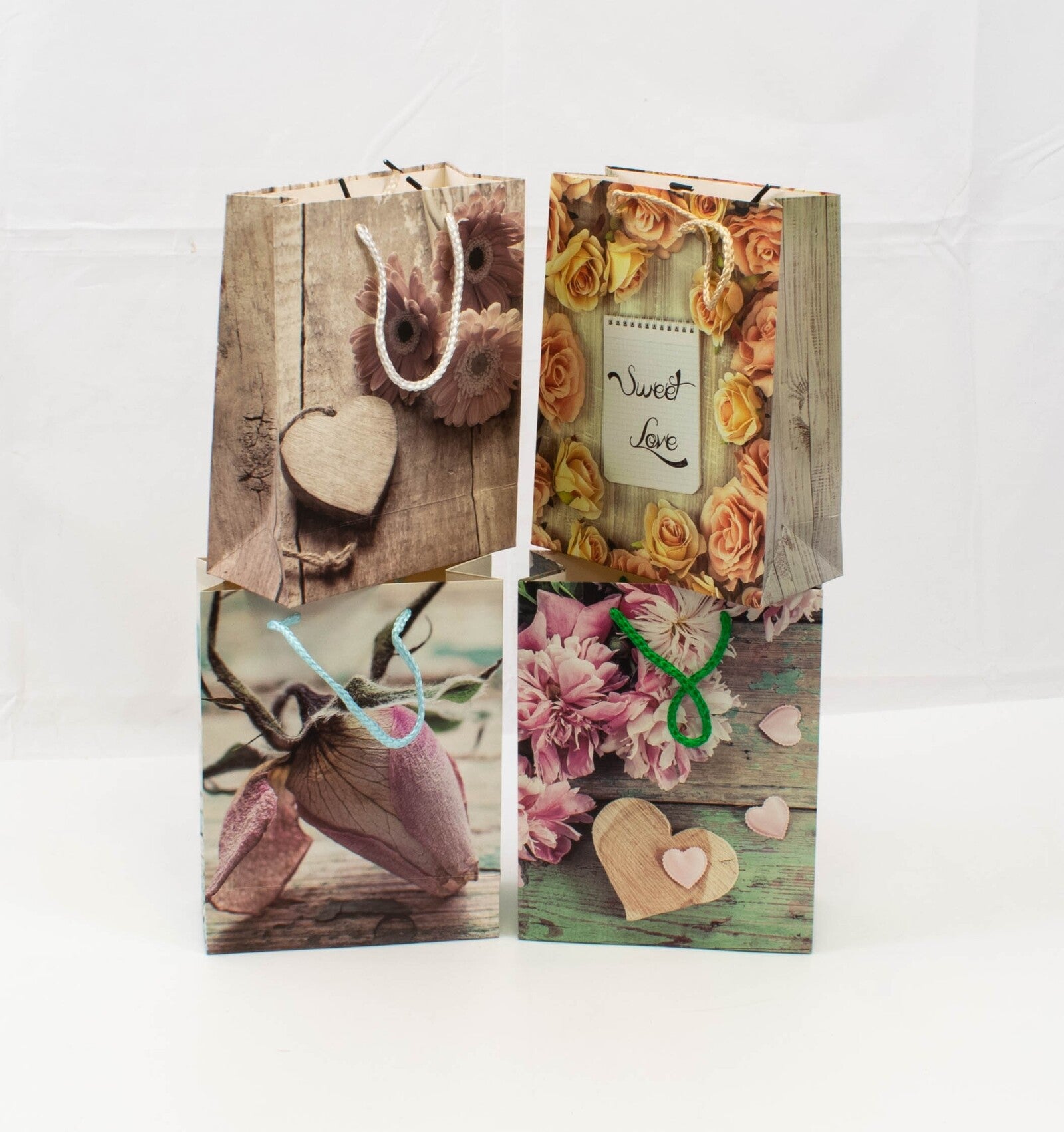 pungi-cadou-lemn-flori-18x23x8cm-12set