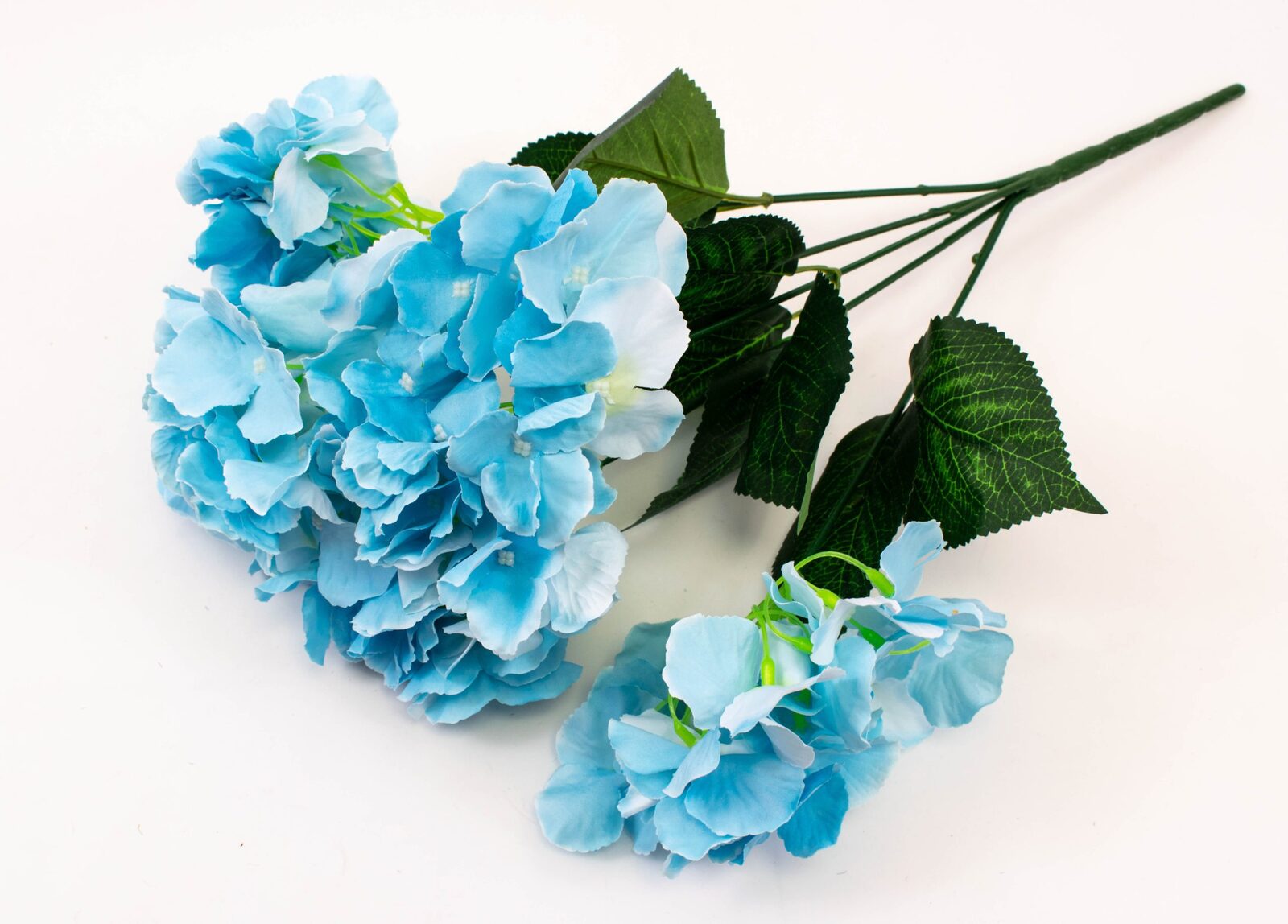 flori-artificiale-buchet-5-hortensii