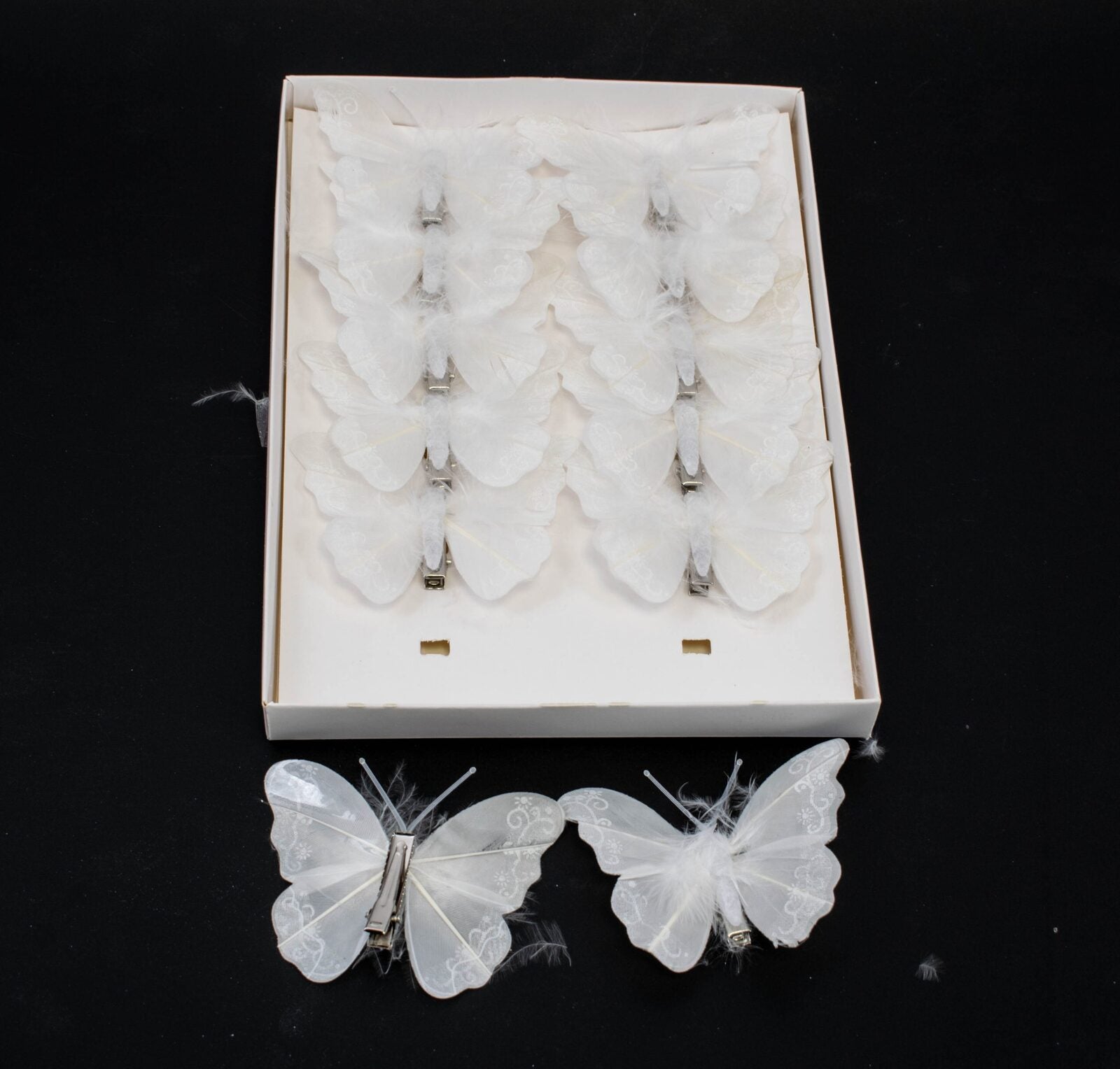 fluturi-pene-coada-rotunjita-puf-albi-12set