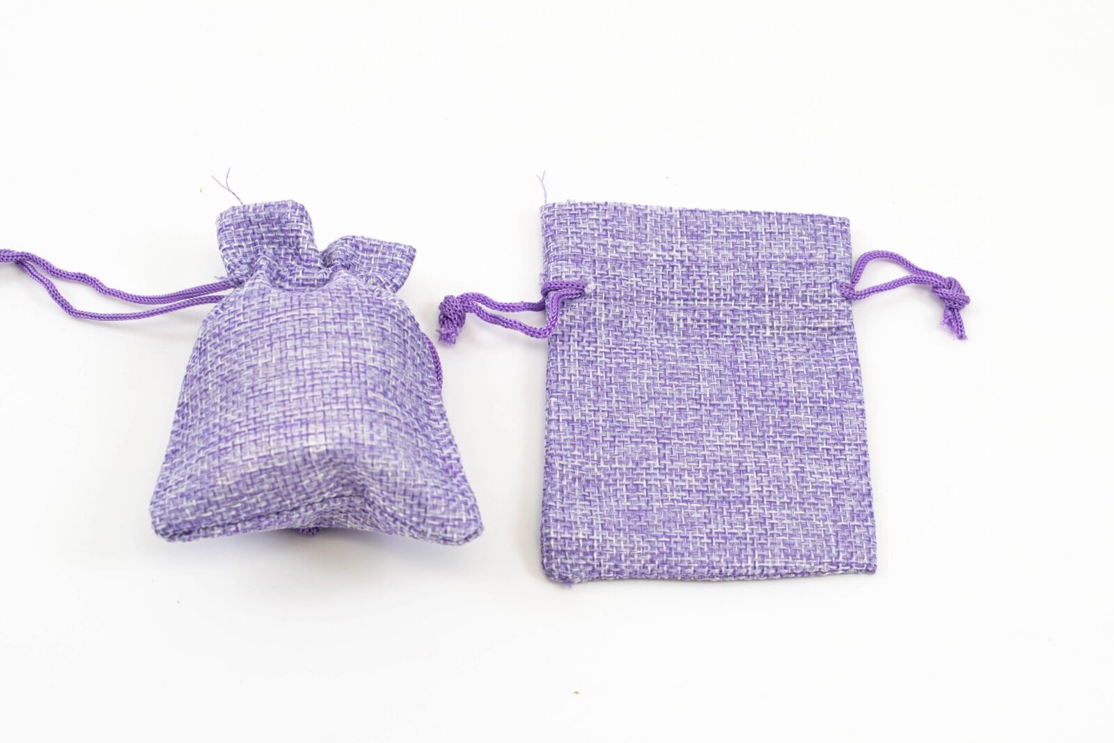 saculeti-iuta-9cm12cm-50set-mov