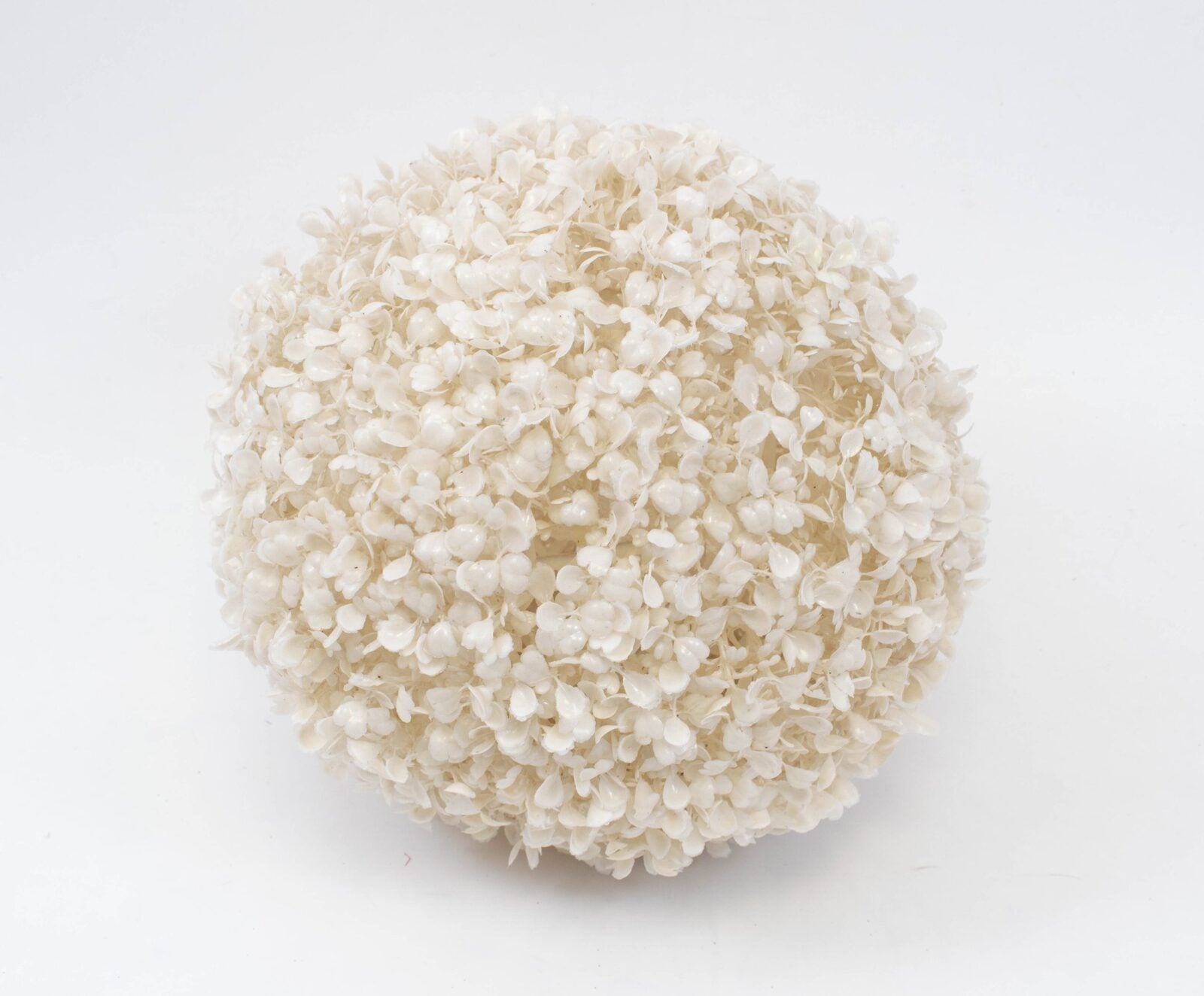 sfera-frunze-artificiale-bucsus-28cm-alb
