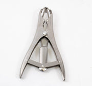 dispozitiv-pentru-introdus-obiecte-in-baloane