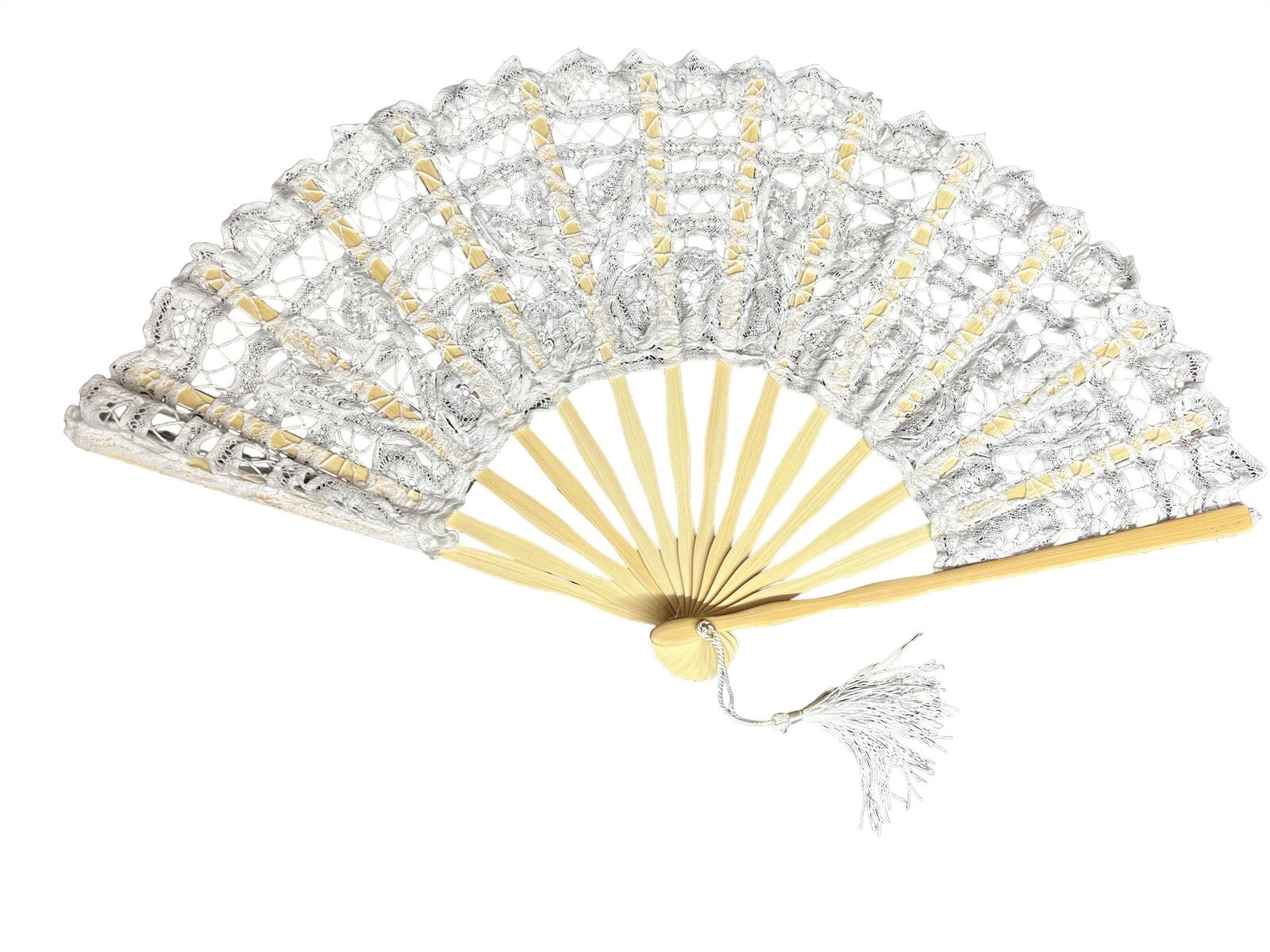 evantai-textil-brodat-alb