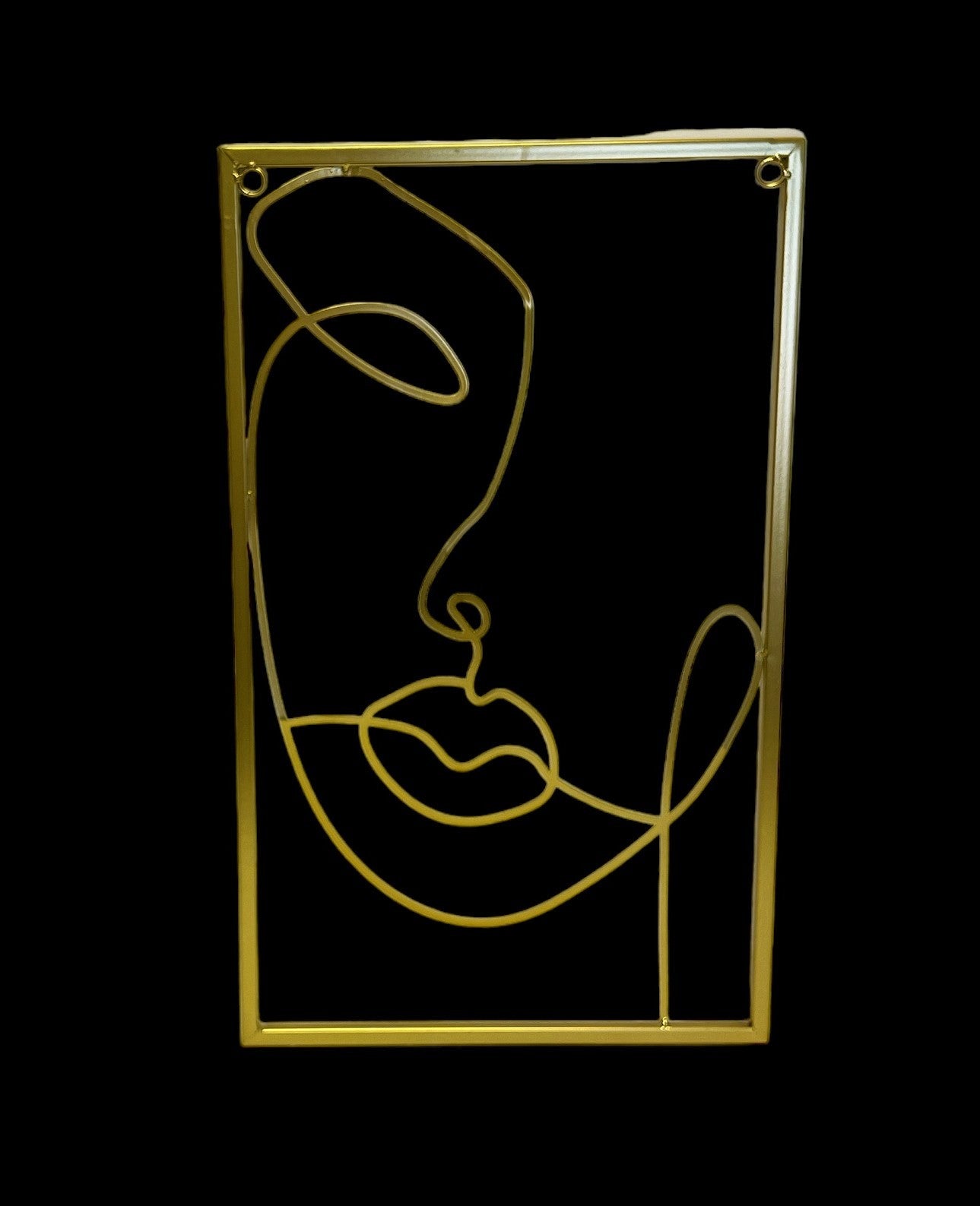 tablou-metal-decorativ-fata-om