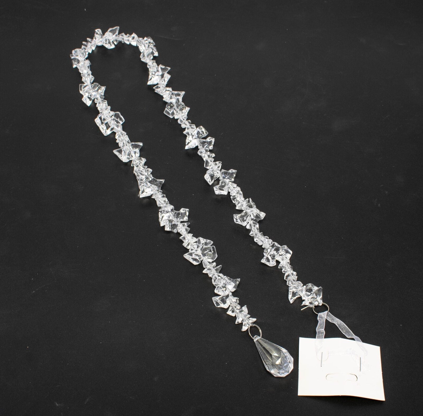 lant-margele-forma-de-gheata-decor