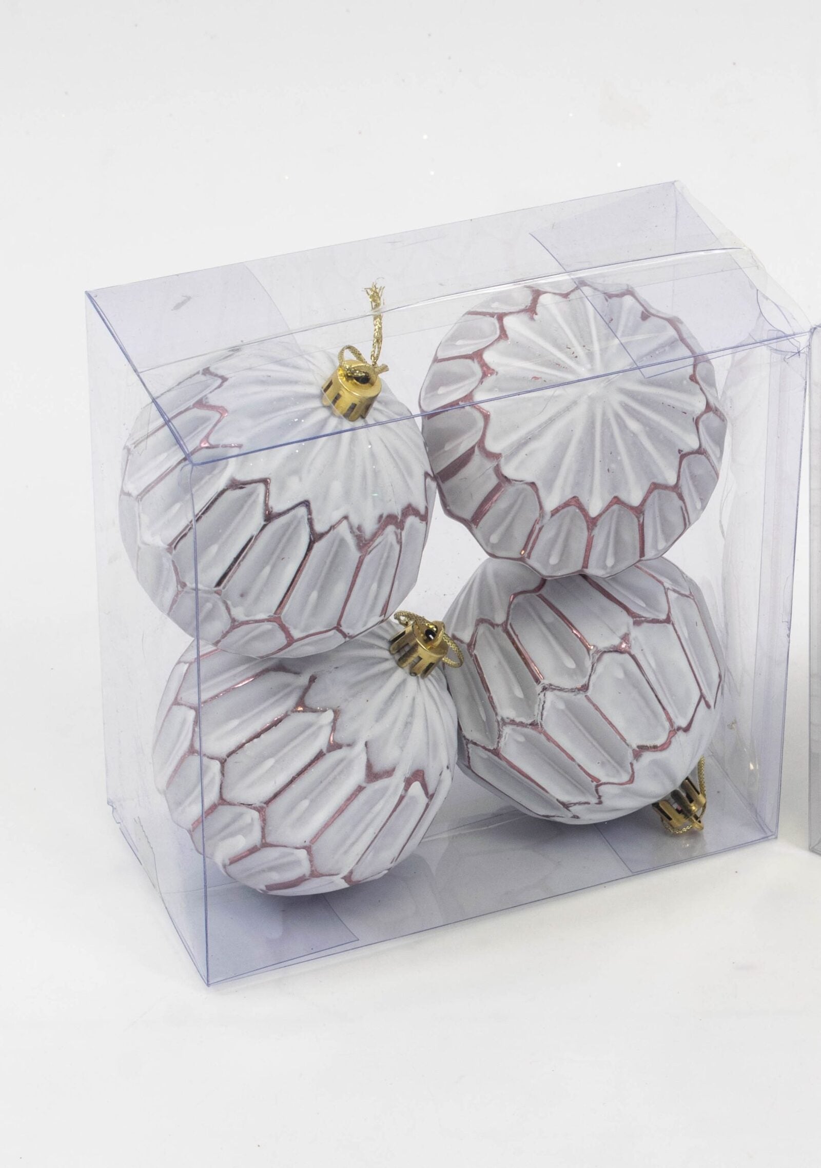 globulete-mixt-alb-forme-de-diamant-marginite-cu-auriu-4-set