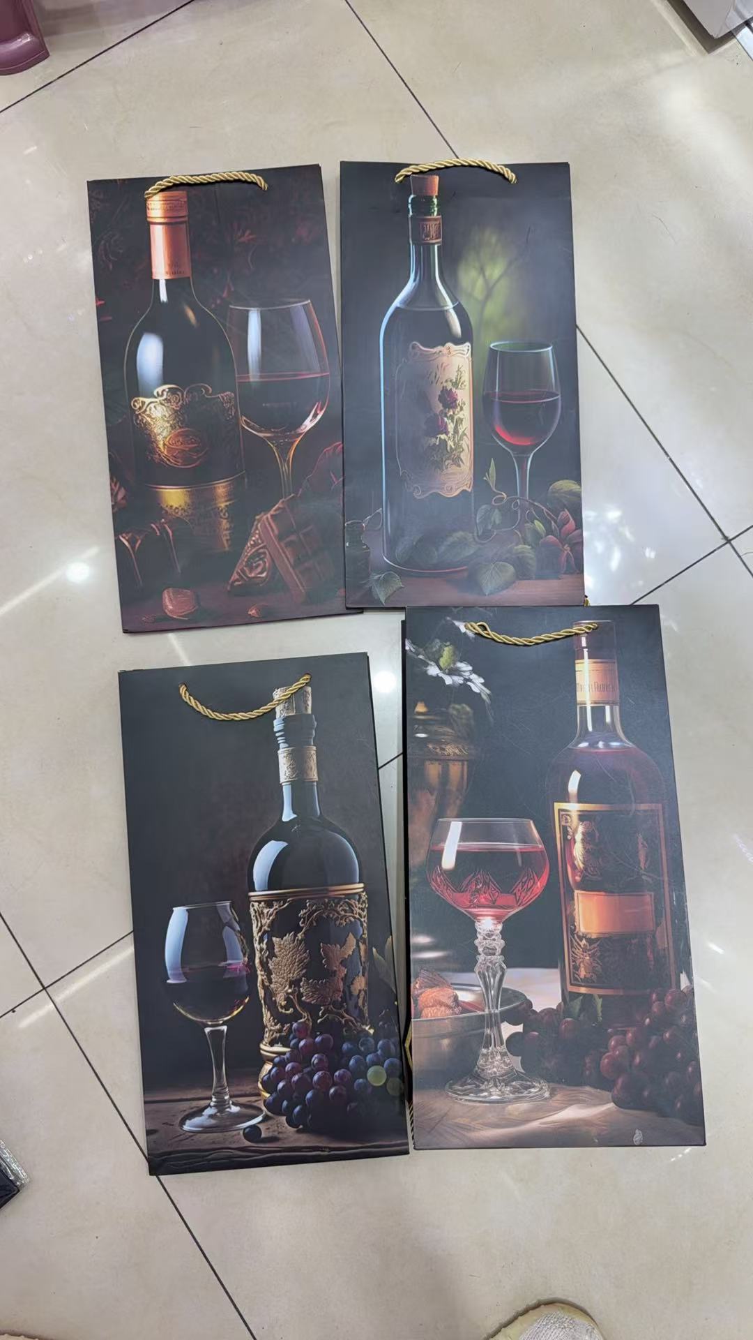 Pungi Cadou Pentru 2 Sticle Cu Sticla si Pahar 12/set