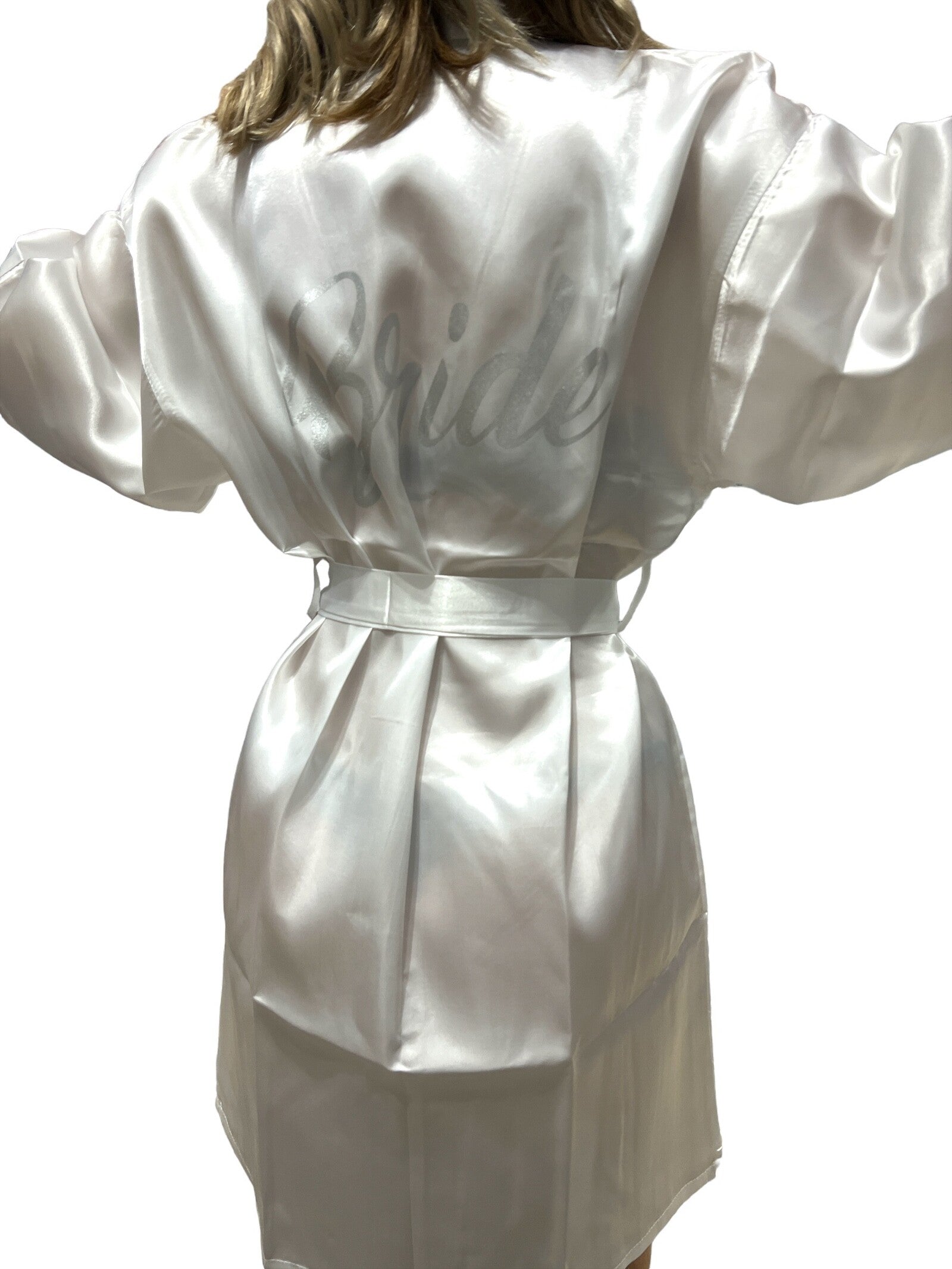 halat-mirese-din-satin-argintiu