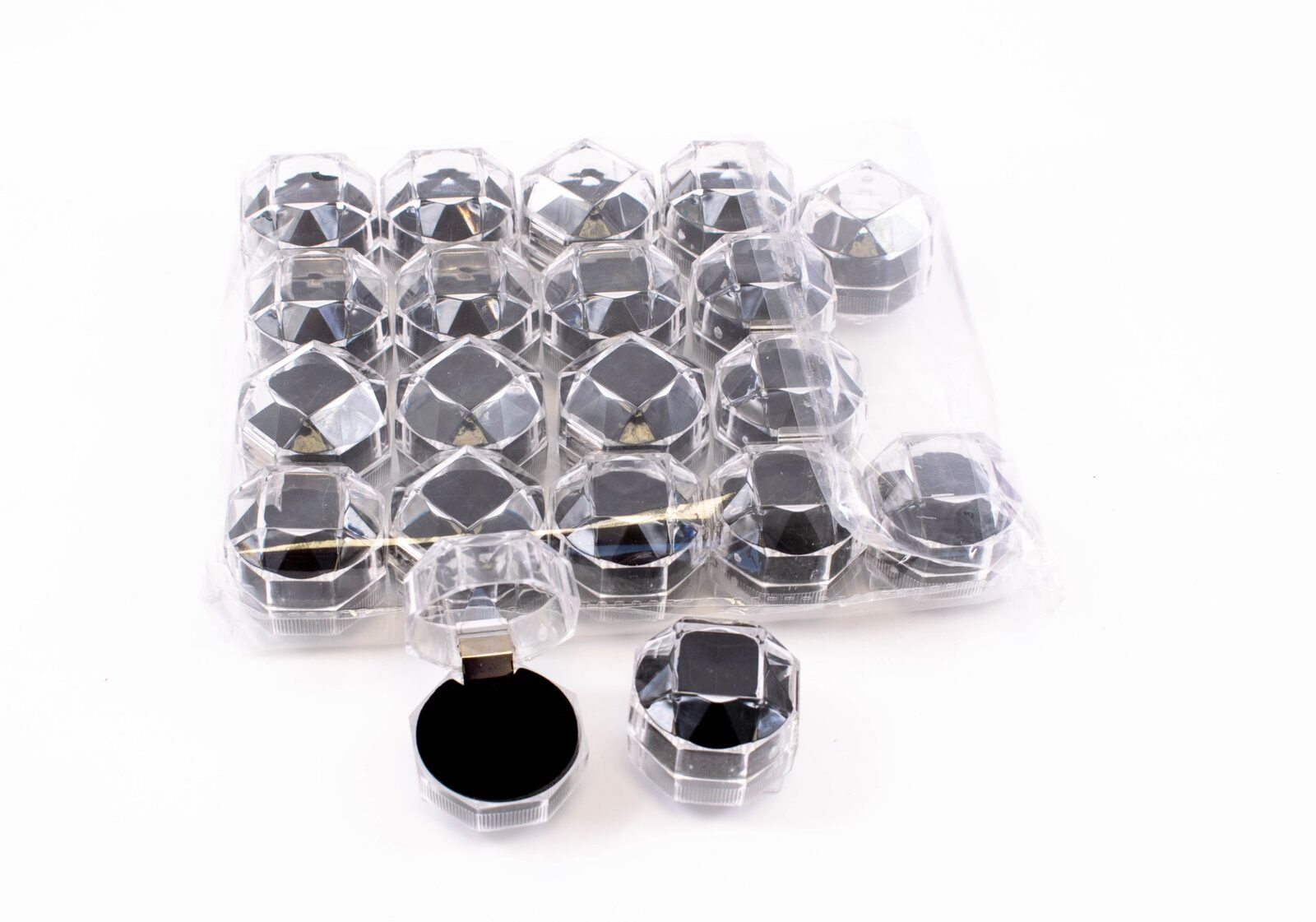 cutie-plastic-4cm4cm-transparent-negru-20set