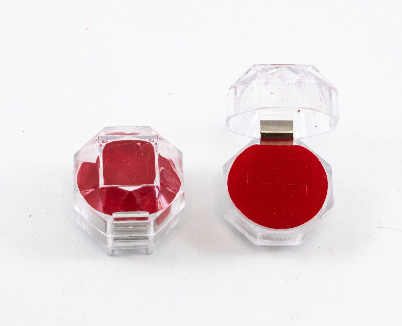 cutie-plastic-4cm4cm-transparent-rosu-20set