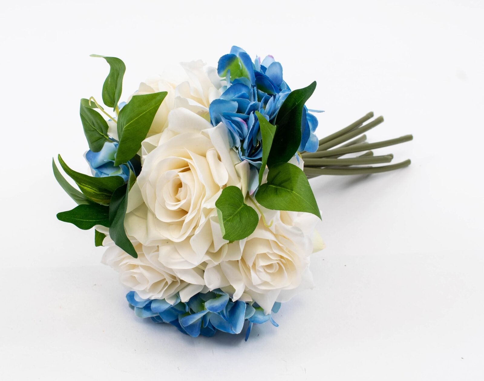 flori-artificiale-buchet-trandafiri-crem-bleo