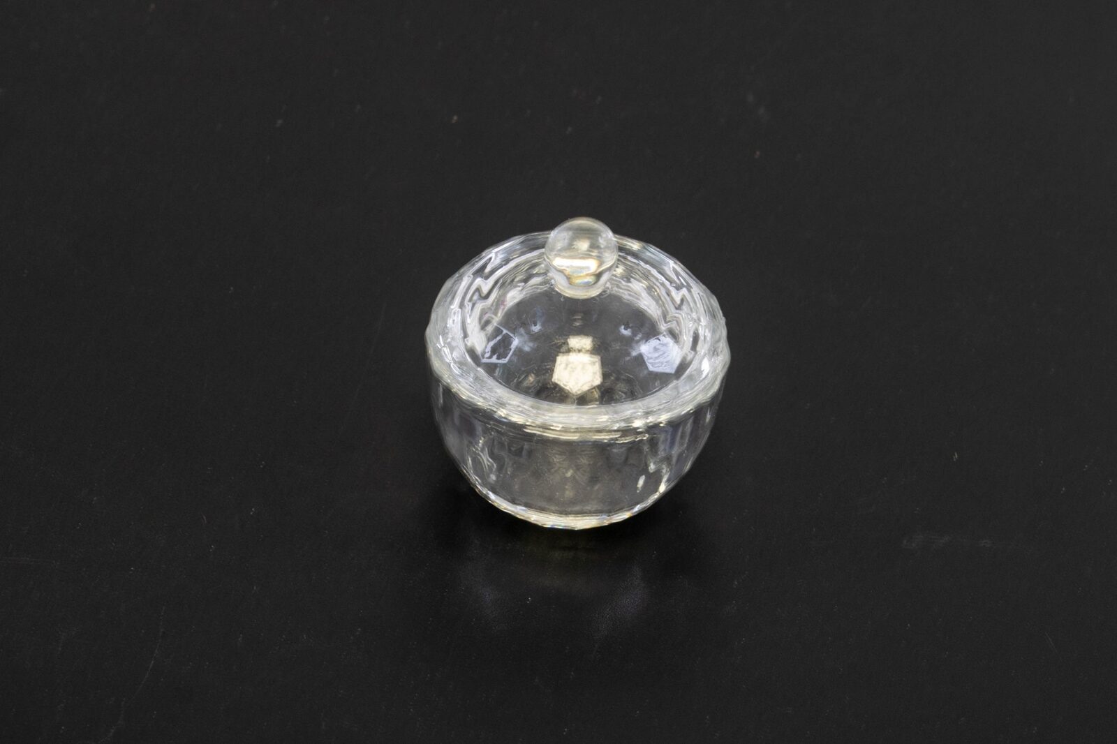 marturie-bomboniera-sticla-rotunda