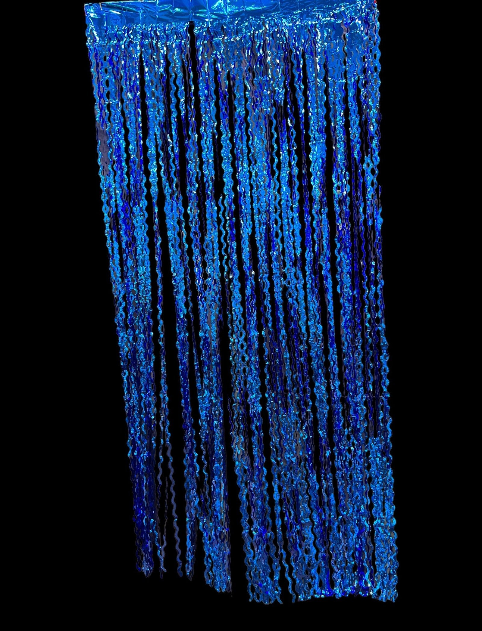 perdea-din-beteala-fire-ondulate