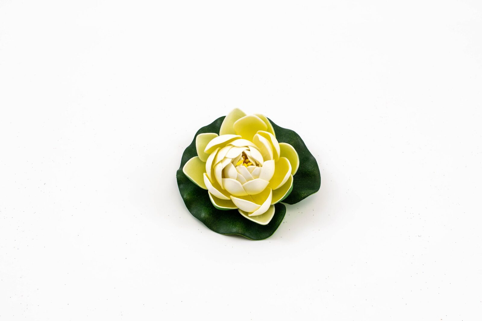 flori-artificiale-nufar-10cm-crem-5set