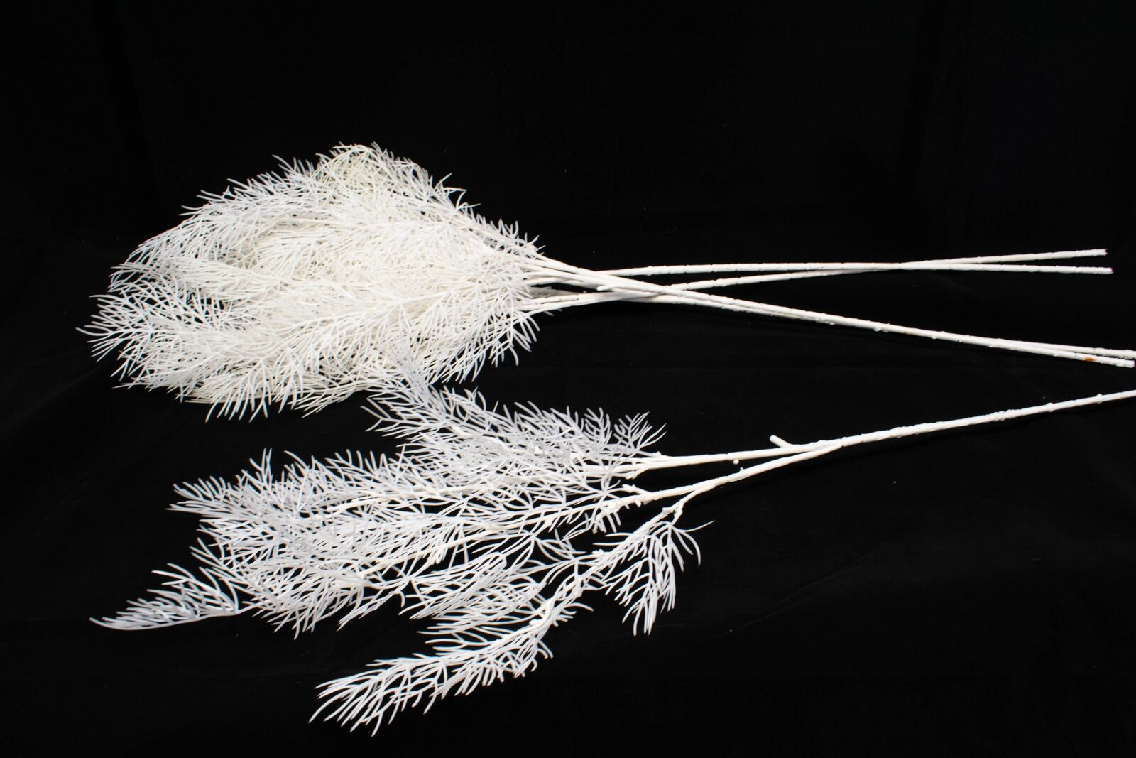 flori-artificiale-creanga-marar-alb