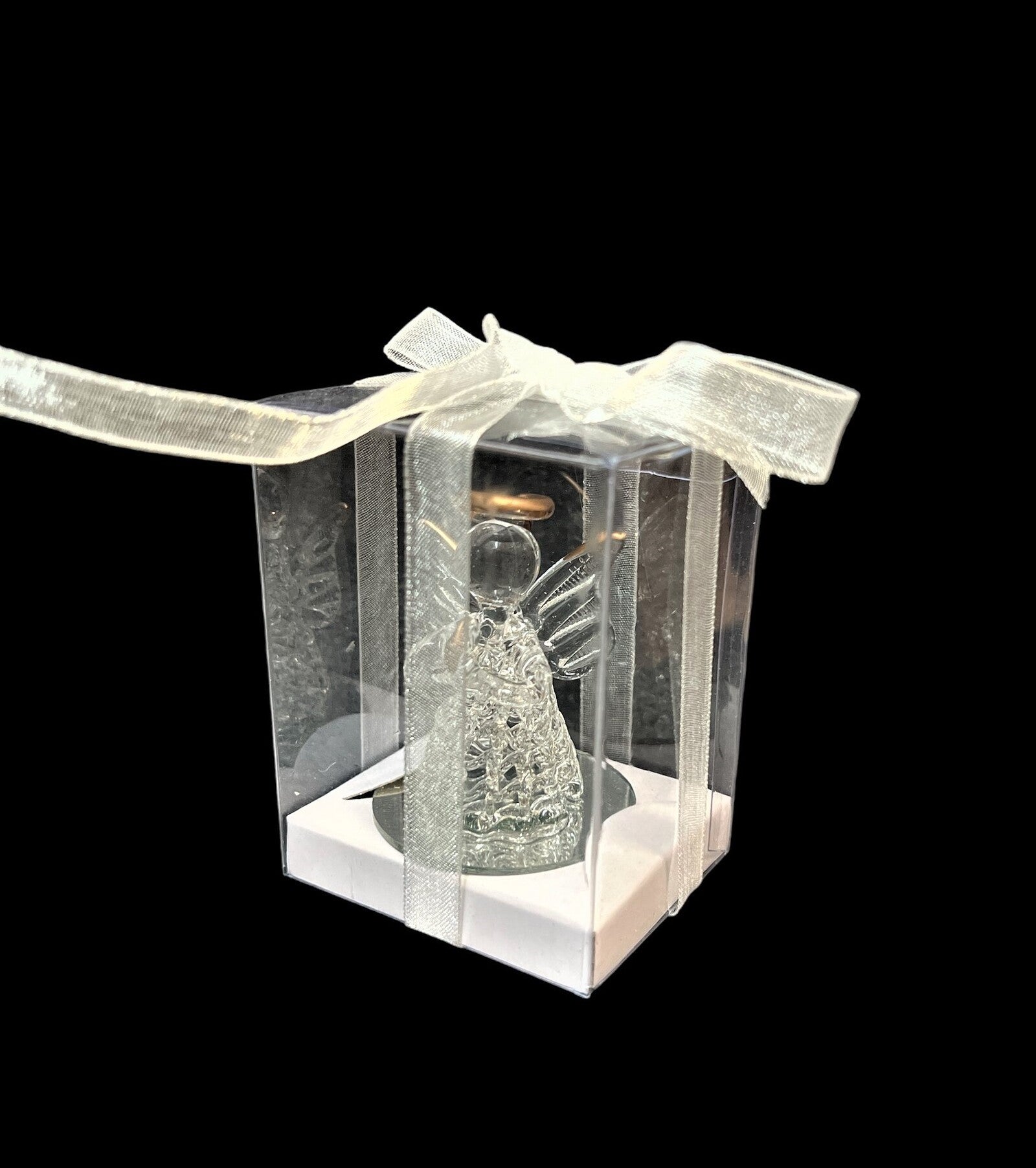 marturie-ingeras-sticla-pe-oglinda-suport-alb