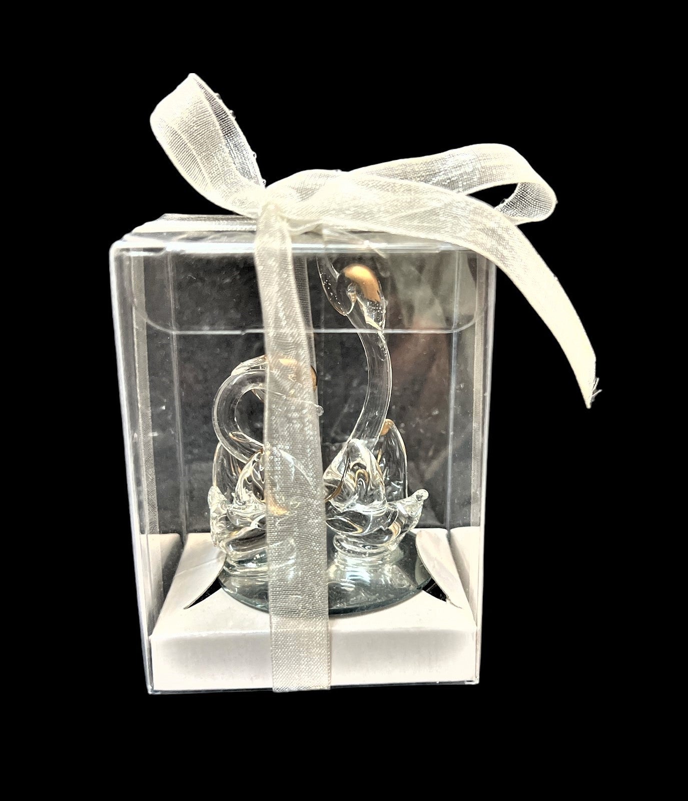 marturie-lebede-sticla-pe-oglinda-suport-alb