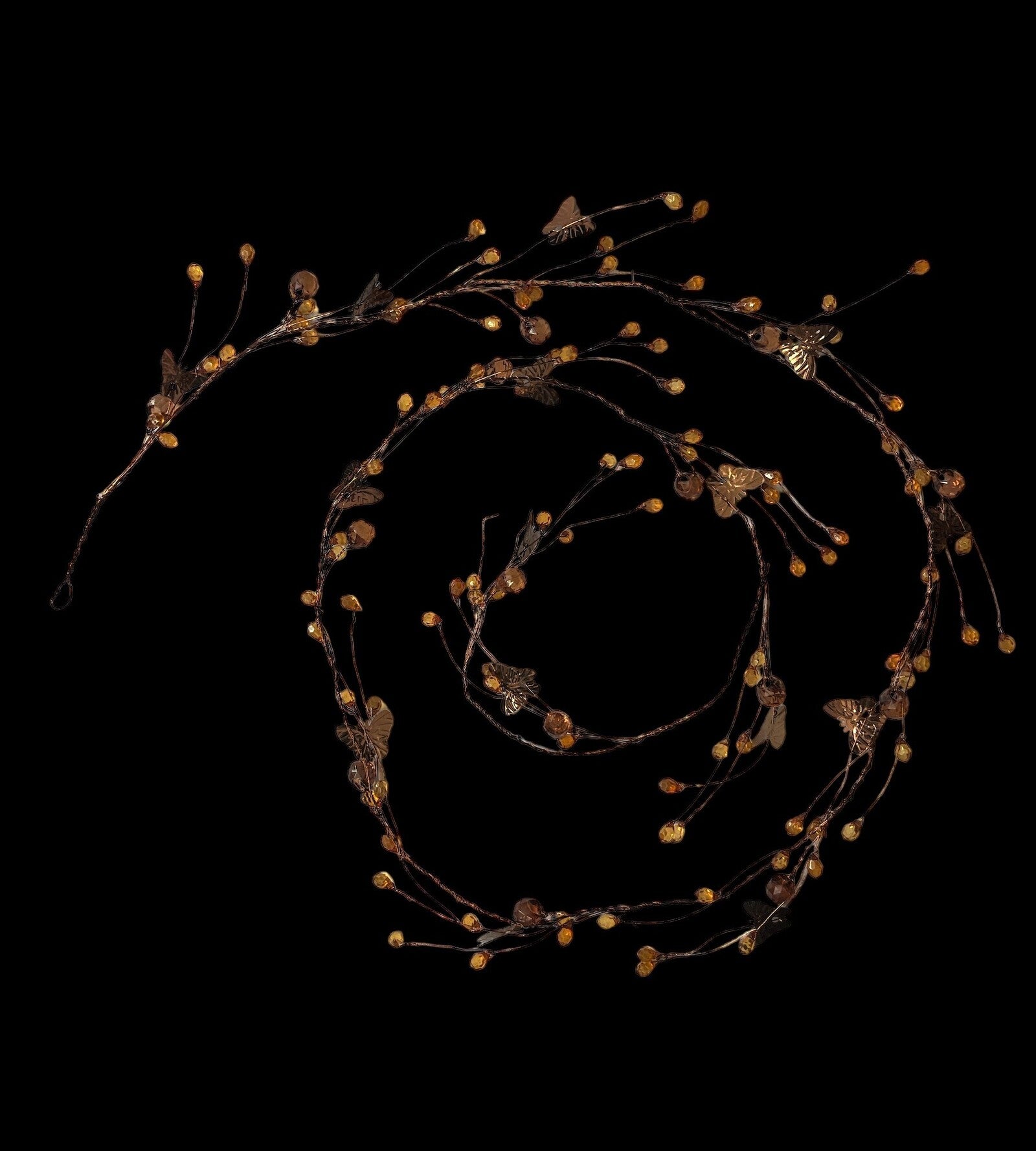 lant-sarma-cu-margele-plastic-cu-fluturi-maro