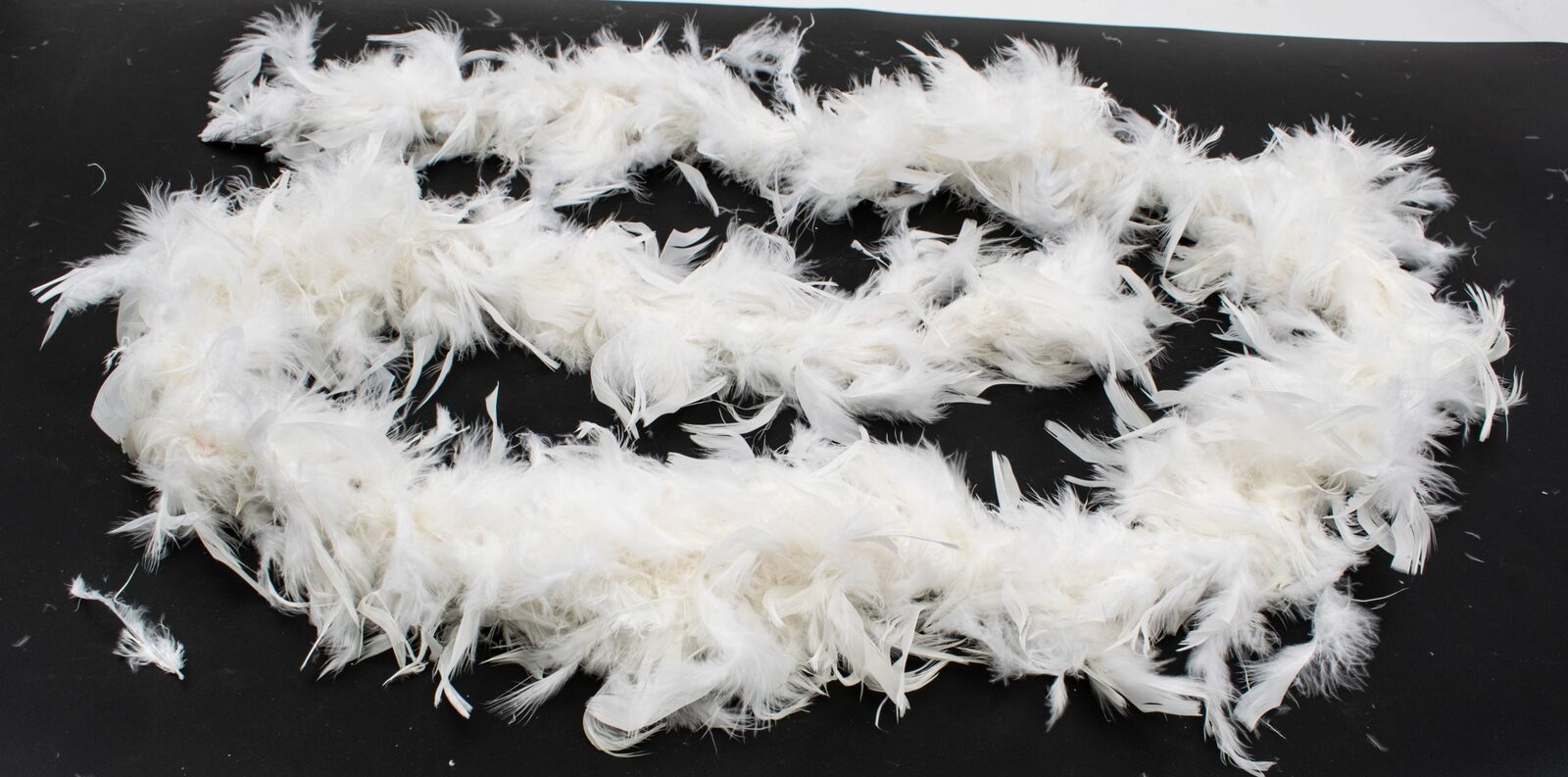 ghirlanda-pene-2m-alb