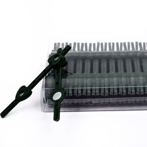 suport-plastic-pentru-cocarde-cu-magnet-30-buc