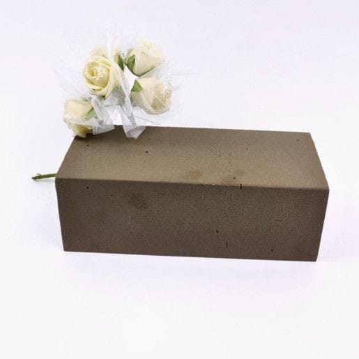 burete-tip-caramida-pentru-flori-naturale