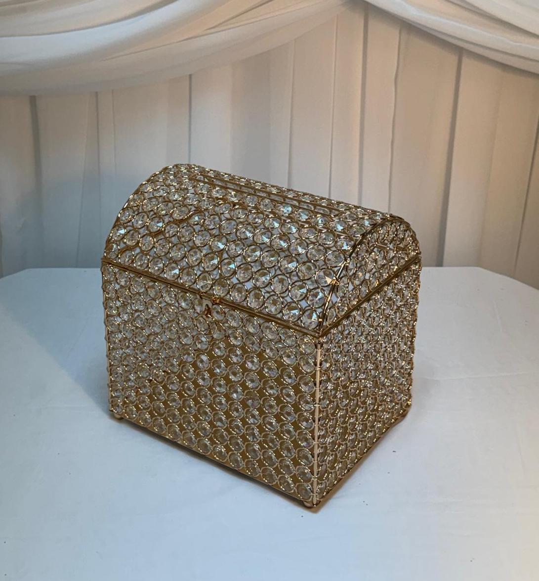 Cutie Dar Cufar Metal Auriu Cu Margele