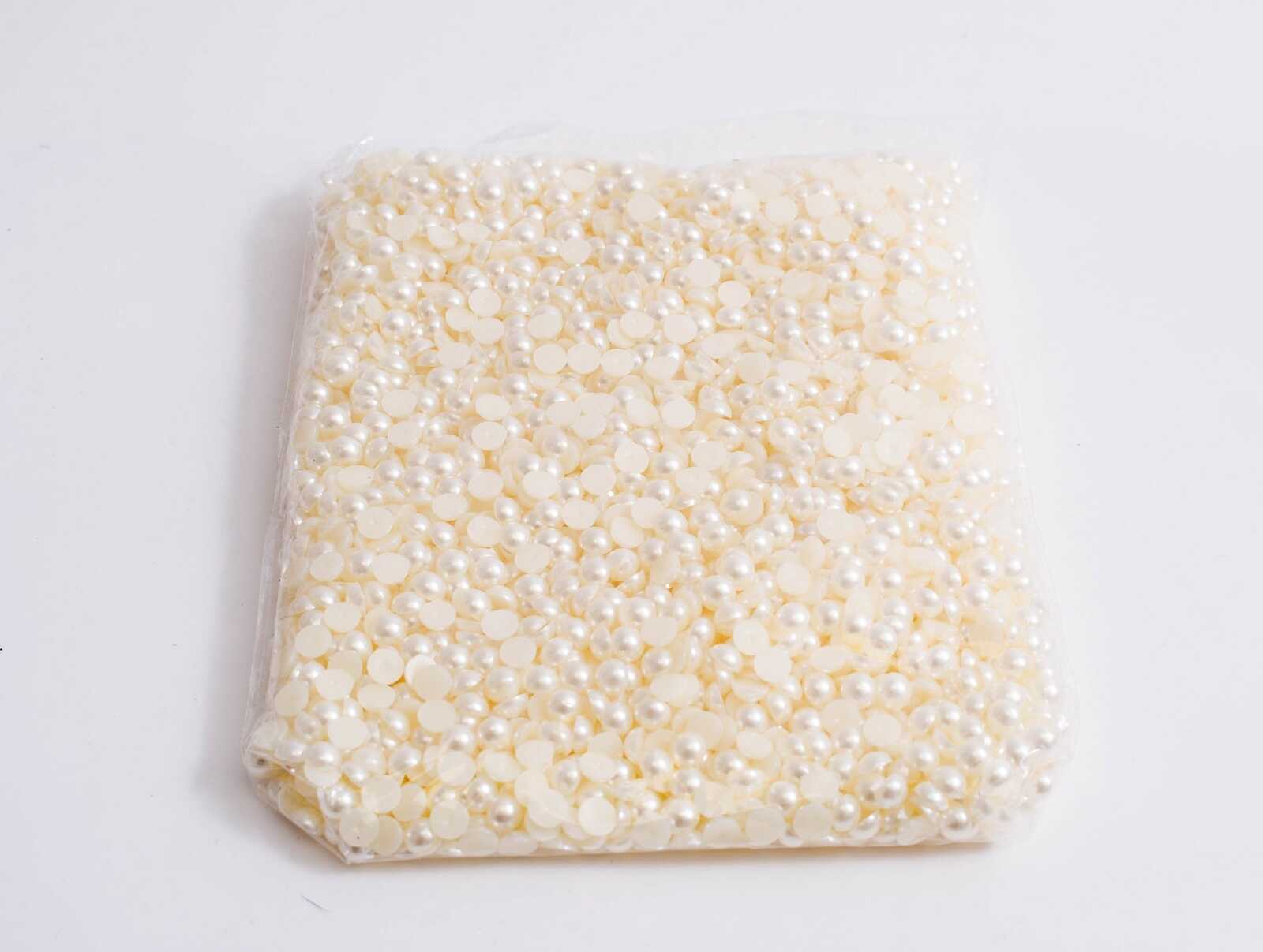 margele-plastic-jumatati-perla-0-8cm