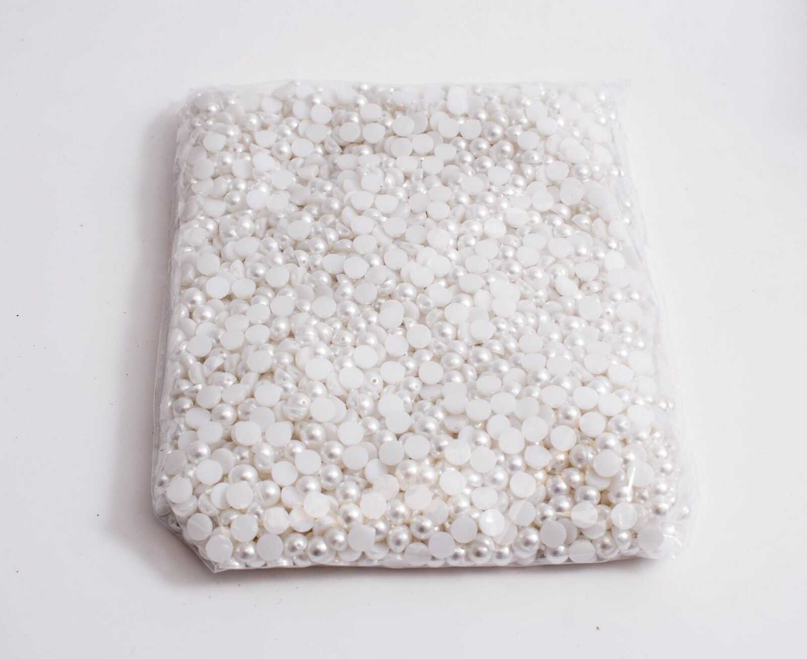 margele-plastic-jumatati-perla-0-8cm