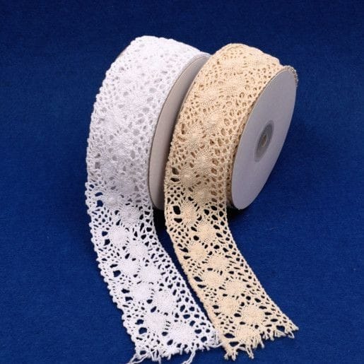 panglica-dantela-crosetata-doua-randuri-flori-5cm95m