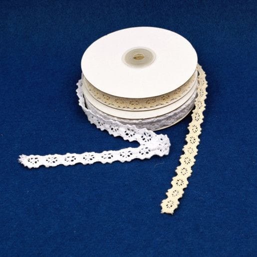 panglica-dantela-bumbac-1-5cm