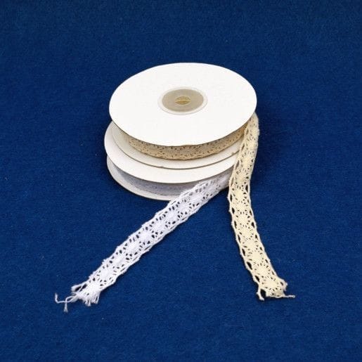 panglica-dantela-crosetata-cerculete-15cm95m