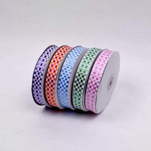 panglica-satin-cu-patratele-1cm30m