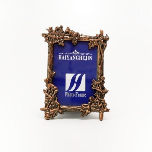 marturie-rama-foto-metal-veverita