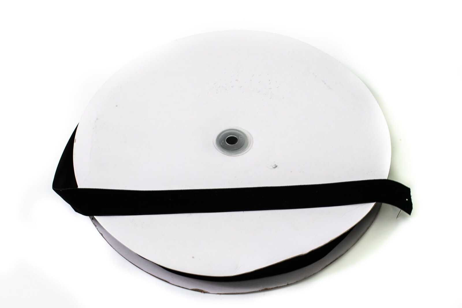 panglica-catifea-25cm50yarzi