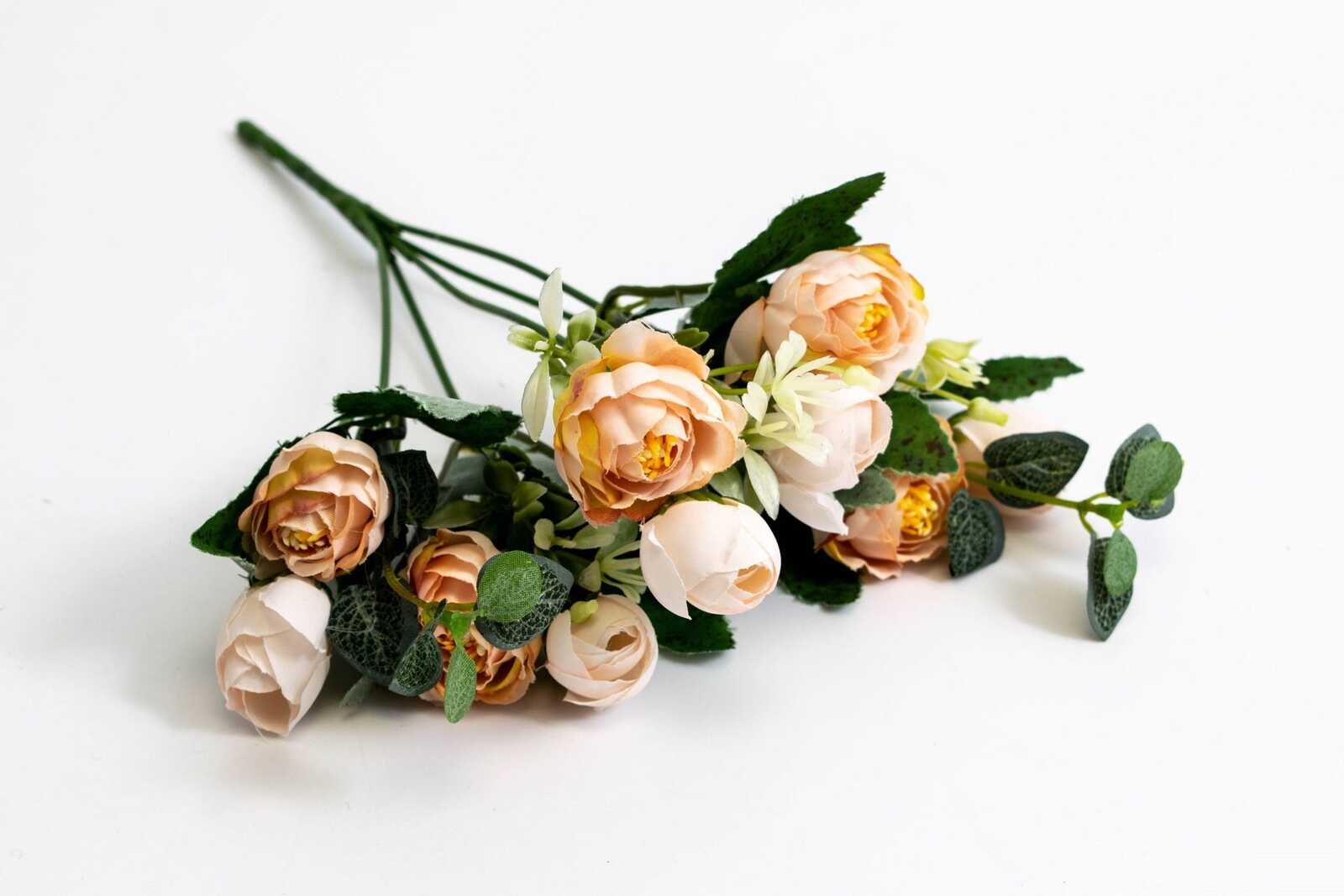 flori-artificiale-buchet-ranunculus-somon-pal