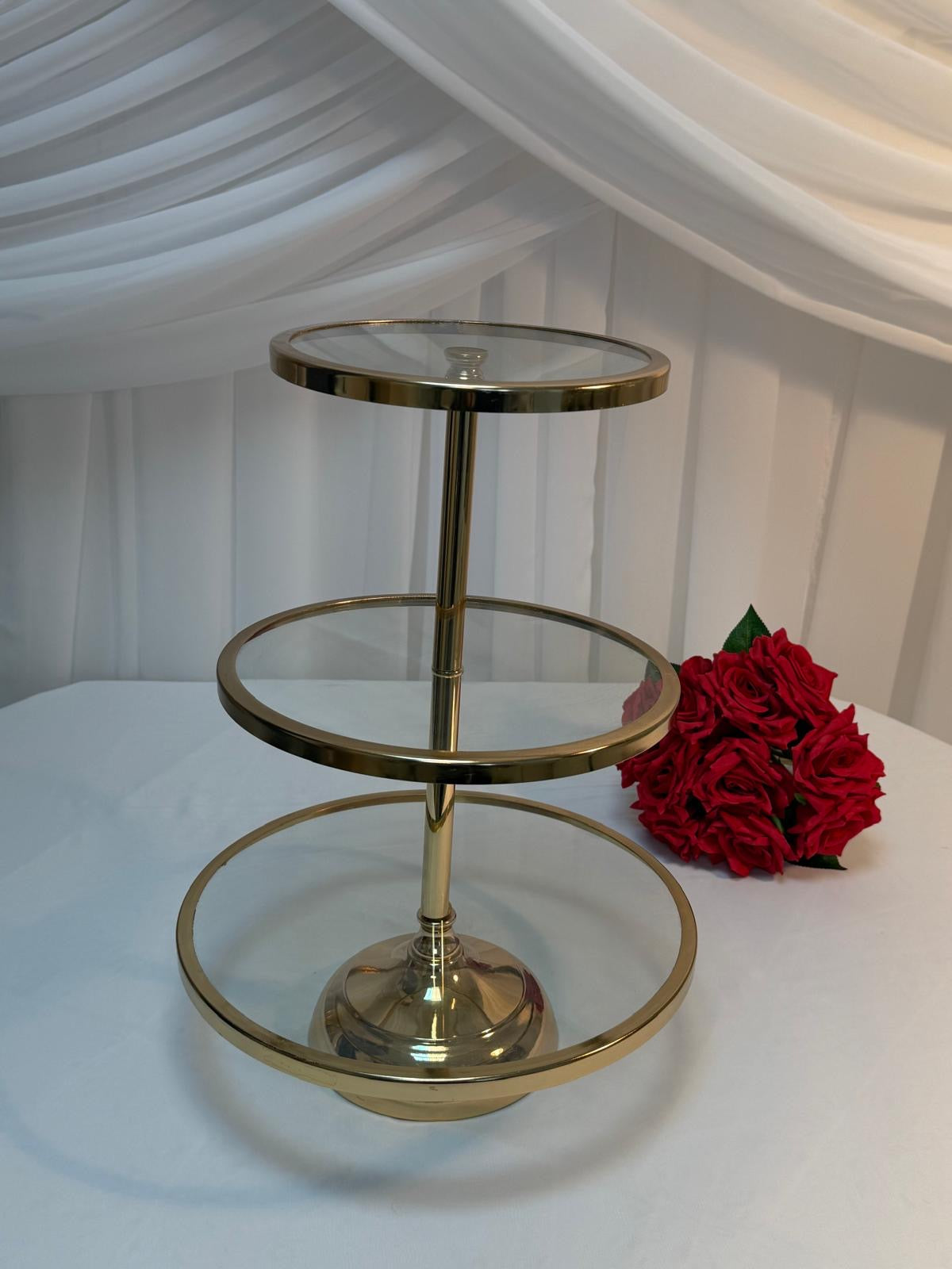 Platou Metal Pentru Prajituri Cu 3 Etaje Auriu