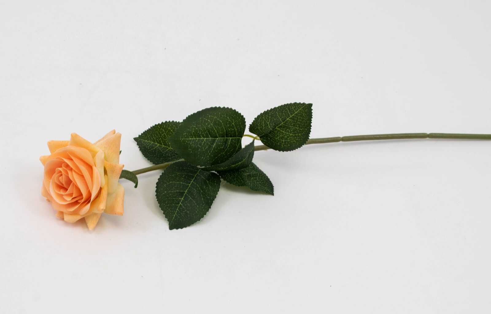 flori-artificiale-trandafir-fir-real-touch