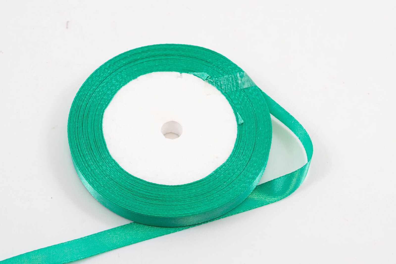 panglica-satin-1cm22m-verde-menta-054