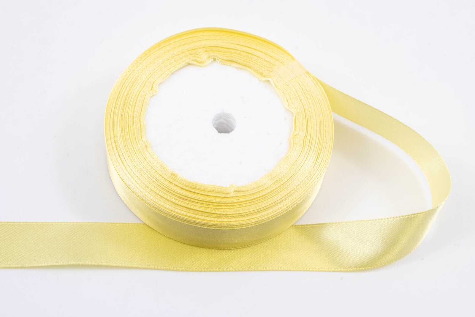 panglica-satin-2cm22m-bej-deschis-130