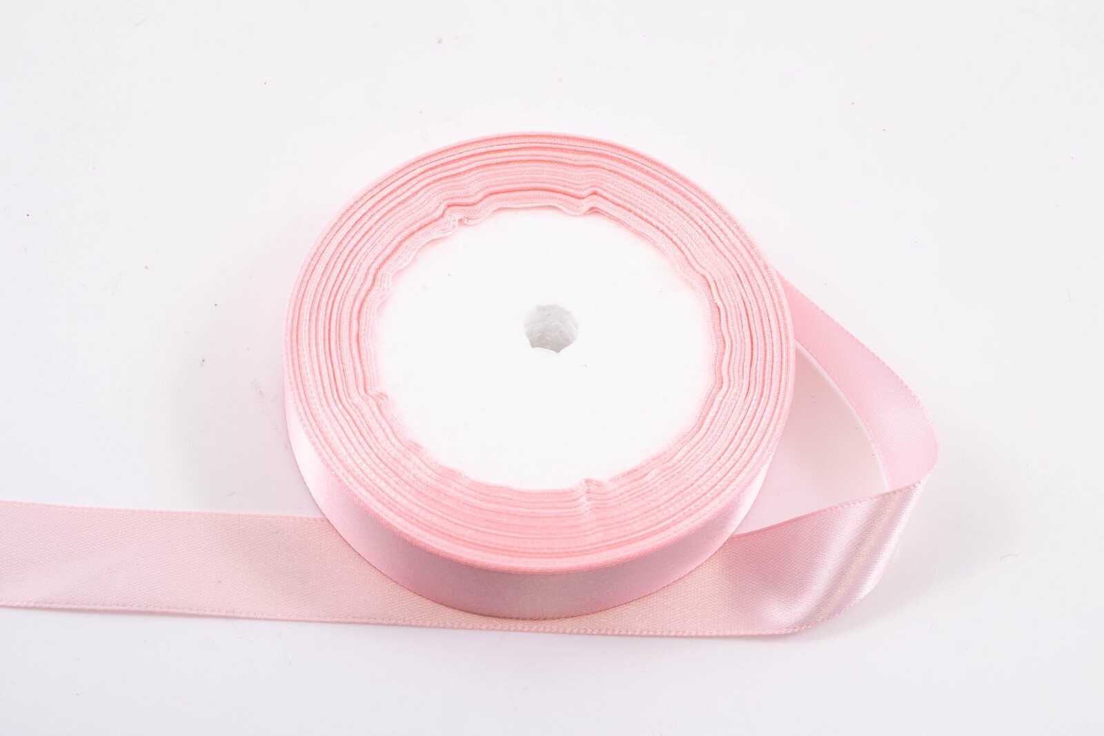 panglica-satin-2cm22m-roz-deschis-004