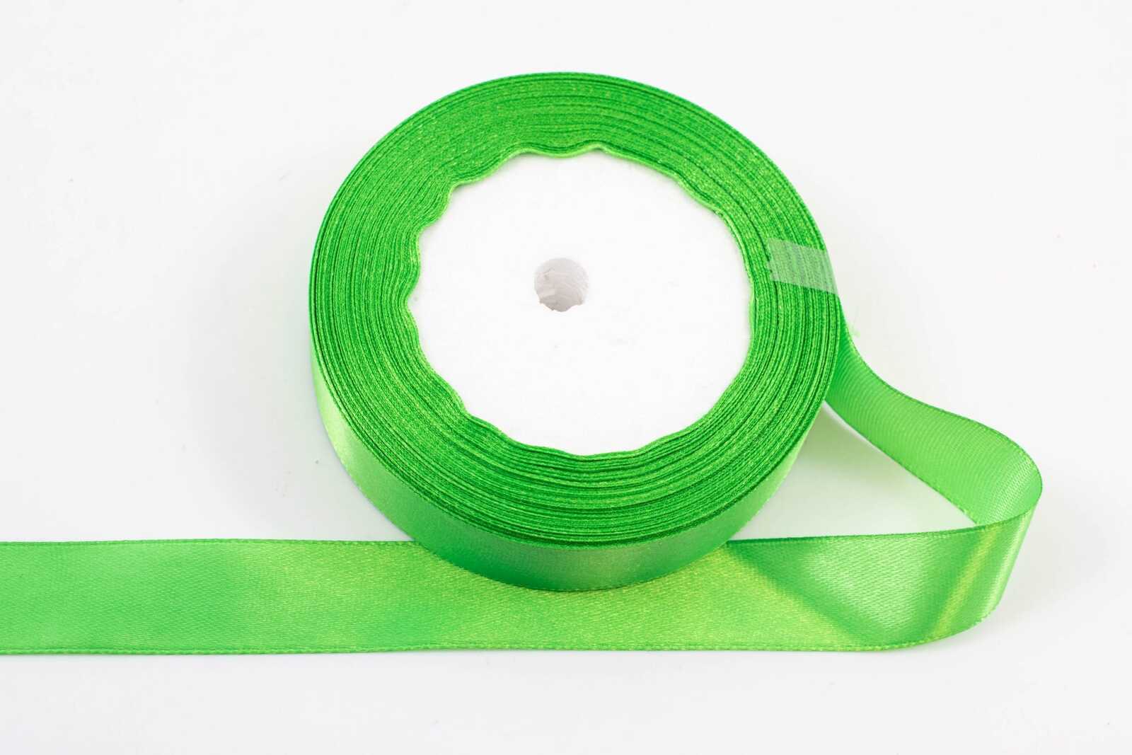 panglica-satin-2cm22m-verde-praz-052