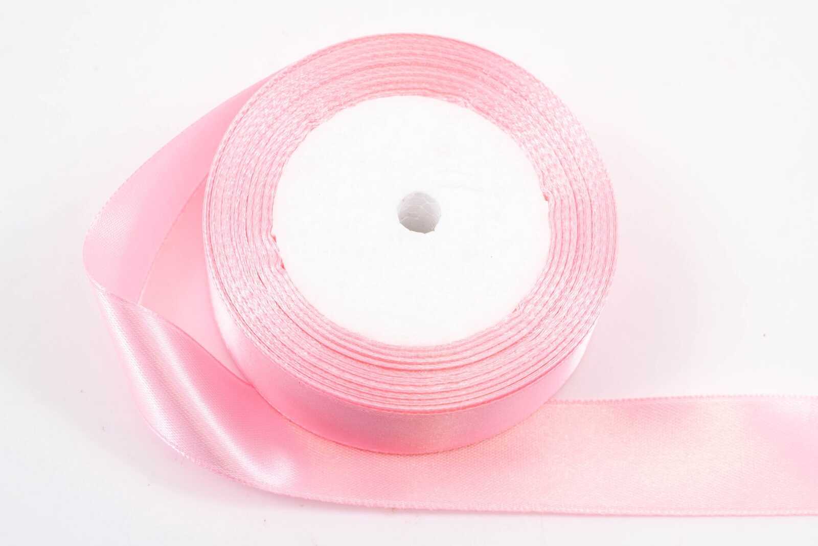 panglica-satin-25cm22m-roz-deschis-004