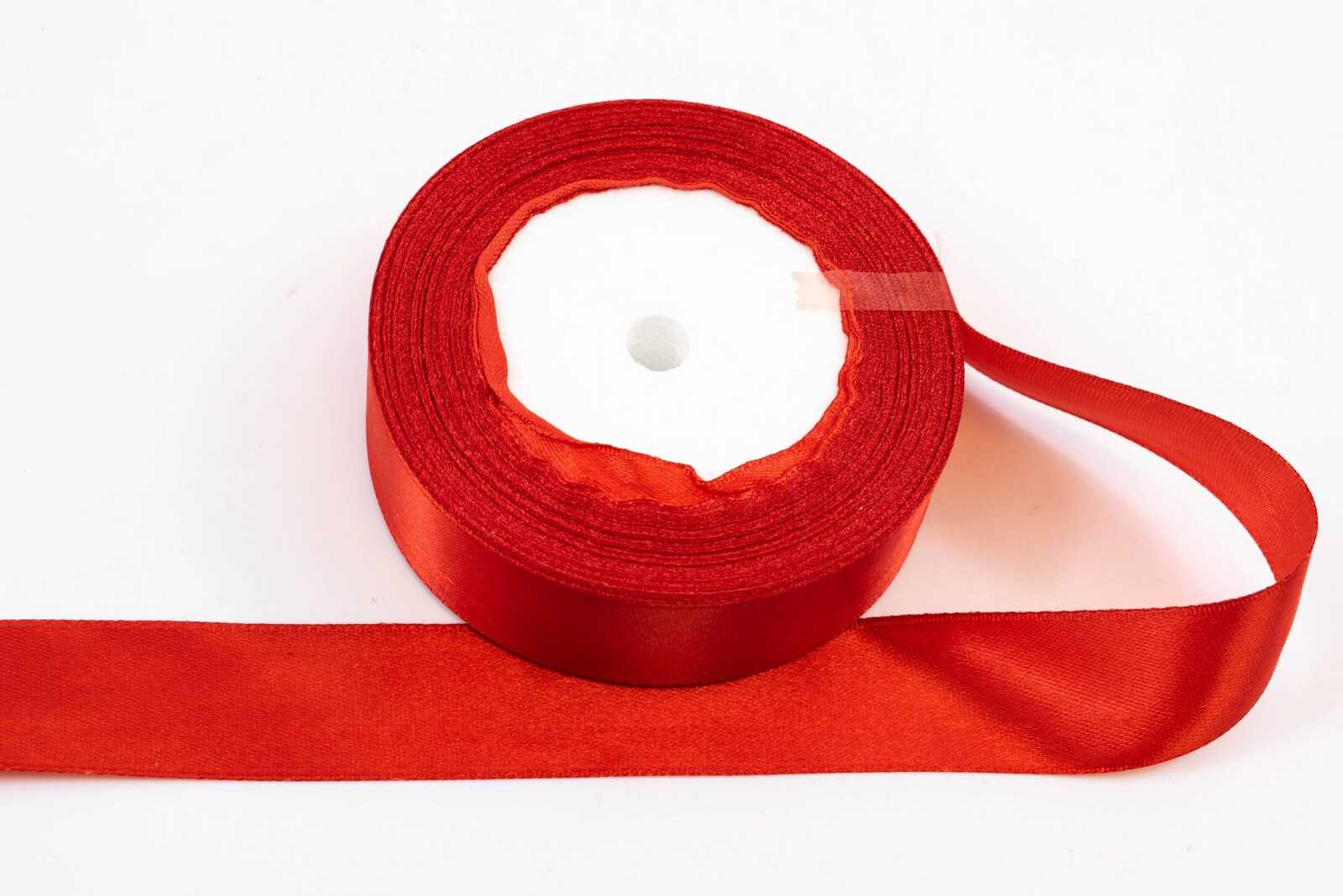 panglica-satin-25cm22m-rosu-026